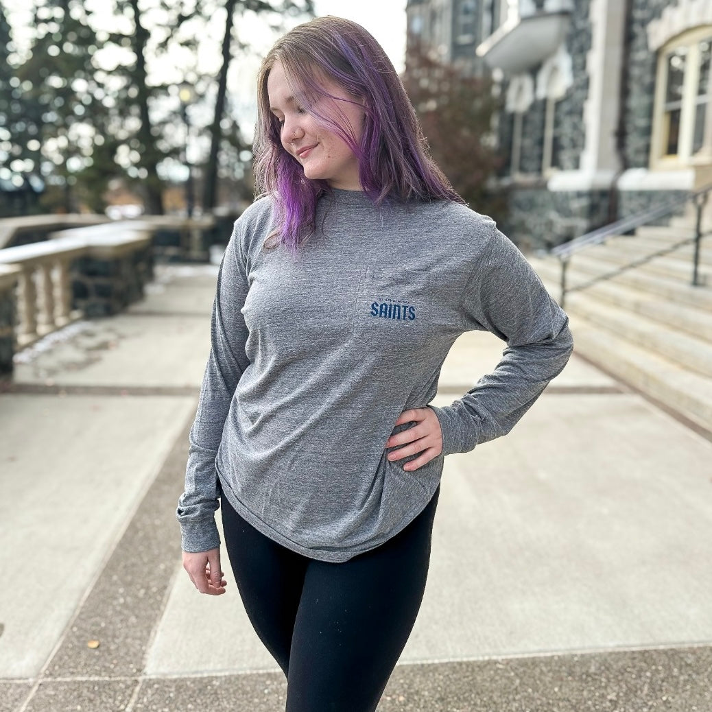 Everyday Pocket Tee – League Long Sleeve Comfort Fit