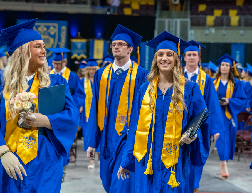 Cap, Gown, Tassels & More: Your Ultimate Graduation Guide!